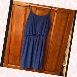 BLUE EYELET SUMMER DRESS👗
